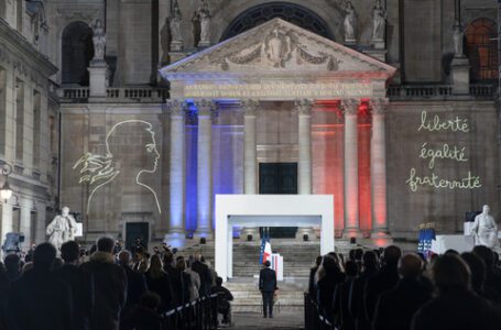 Blasfemia y yihad: Macron inicia el debate en la UE