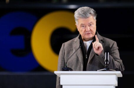 Un tribunal ucraniano embarga los bienes del ex presidente Poroshenko tras las acusaciones de traición