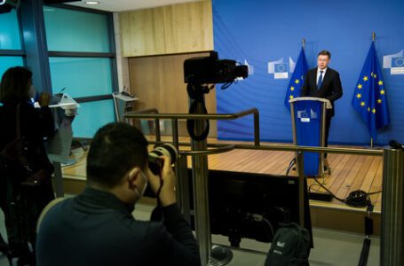 La UE emprende acciones contra China en la OMC por el “acoso” a Lituania
