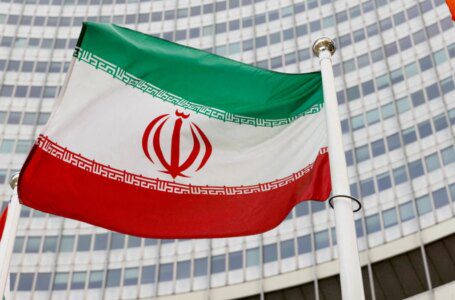 Las potencias europeas piden “urgencia” en la reanudación de las conversaciones nucleares con Irán