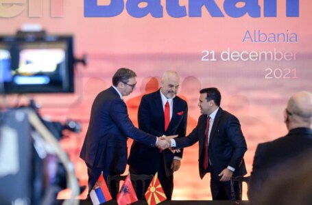 Albania, Macedonia del Norte y Serbia estrechan sus lazos en la Cumbre “Balcanes Abiertos