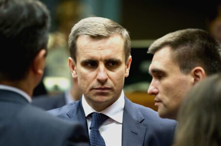 Ex-embajador en Kiev: los líderes de la UE deberían estar “avergonzados