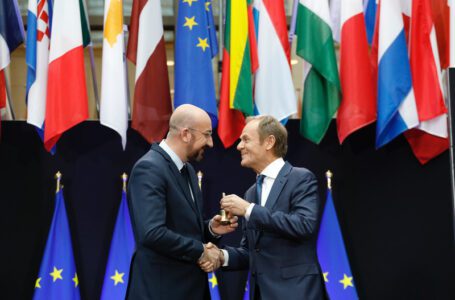 Tusk se dirige a sus antiguos socios por la “desgracia” de Ucrania