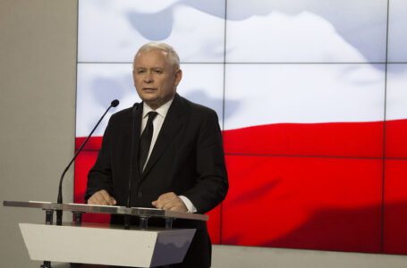 Agradece a los polacos, y no al gobierno, la acogida de los refugiados de Ucrania