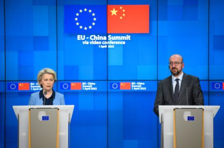 China mantendrá el comercio “normal” con Rusia tras el llamamiento de la UE