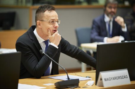 Hungría quiere miles de millones de la UE para el acuerdo de prohibición del petróleo de Rusia