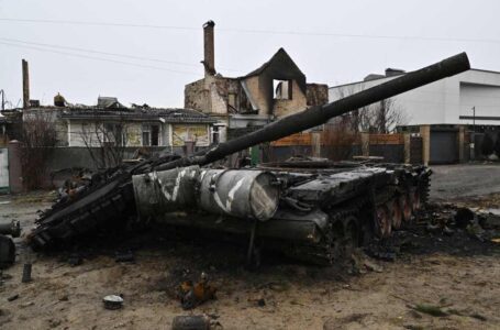 Las sanciones occidentales “empiezan a morder” a los militares rusos