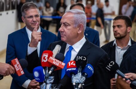 Bibi ve un camino de vuelta al liderazgo tras la disolución del gobierno israelí