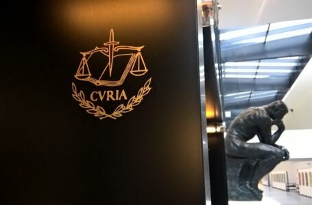 Los oligarcas rusos acribillan al tribunal de la UE con casos de sanciones