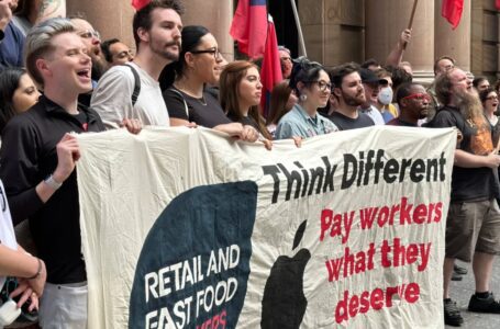 Los trabajadores de las Apple Store de Australia se declaran en huelga por las condiciones laborales y salariales