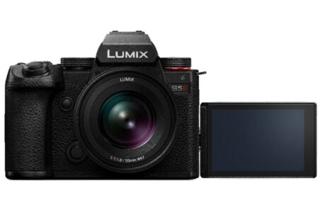 Las nuevas cámaras LUMIX S5II de Panasonic son ideales para retransmitir en directo