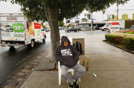 Los jornaleros de Los Ángeles luchan por recuperarse de la pandemia de COVID