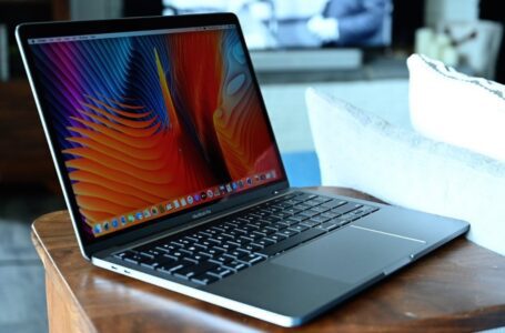 Los portátiles Mac, responsables del crecimiento del negocio informático de Apple