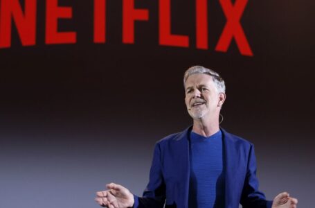 Reed Hastings, de Netflix, se aparta como codirector ejecutivo