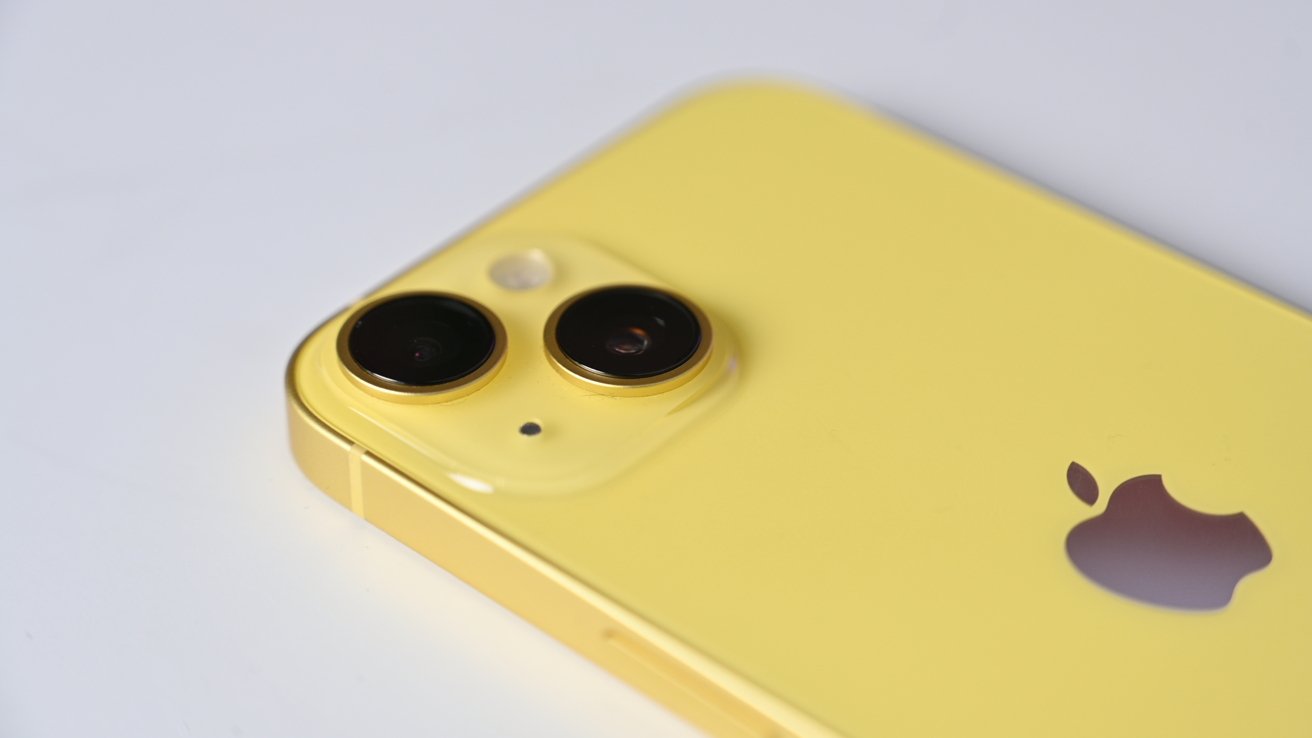 Cámaras amarillas del iPhone 14