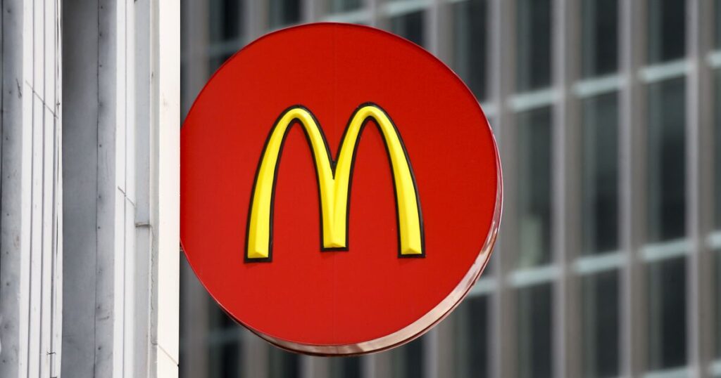 Los federales multan a las franquicias de McDonald’s con trabajadores de tan sólo 10 años