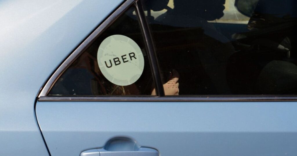 La Corte Suprema de California respalda el derecho de los trabajadores de Uber a demandar bajo PAGA