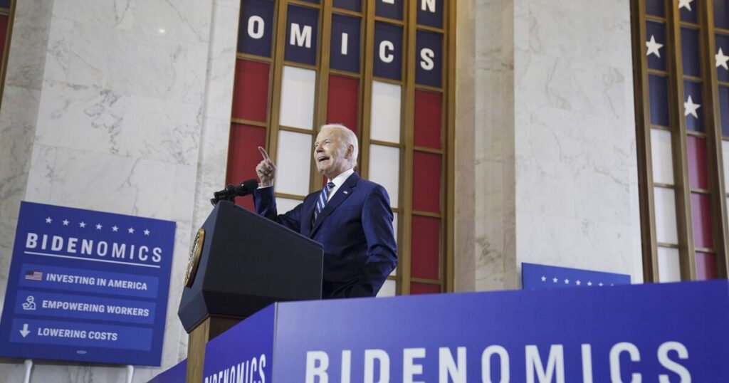 La audaz apuesta de Joe Biden por la ‘Bidenomics’