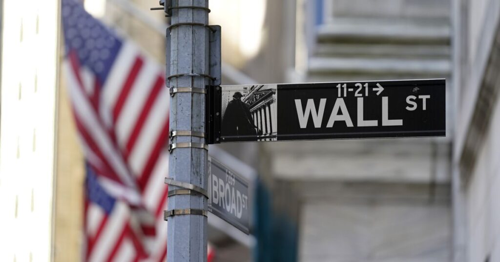 Wall Street se desvía a medida que los mercados de todo el mundo retroceden