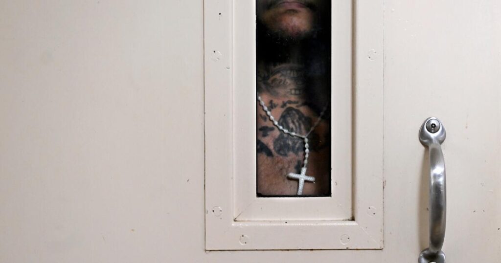 Les avocats font pression pour limiter l’isolement cellulaire dans les prisons californiennes